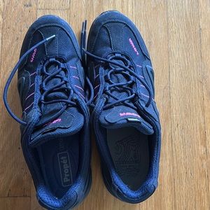 Lowa walking/hiking shoes